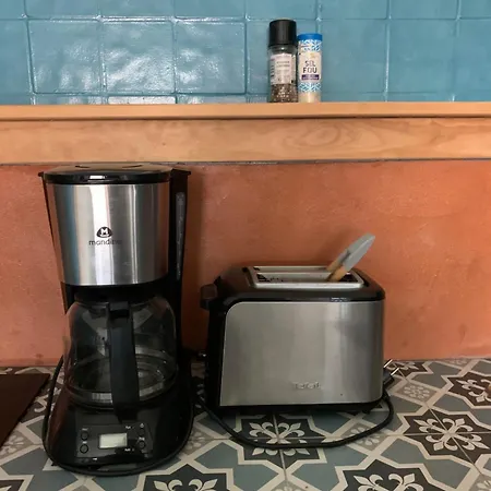 Joli T2 Avec Grande Terrasse Centre Daire *