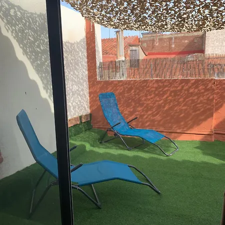 Joli T2 Avec Grande Terrasse Centre Daire *
